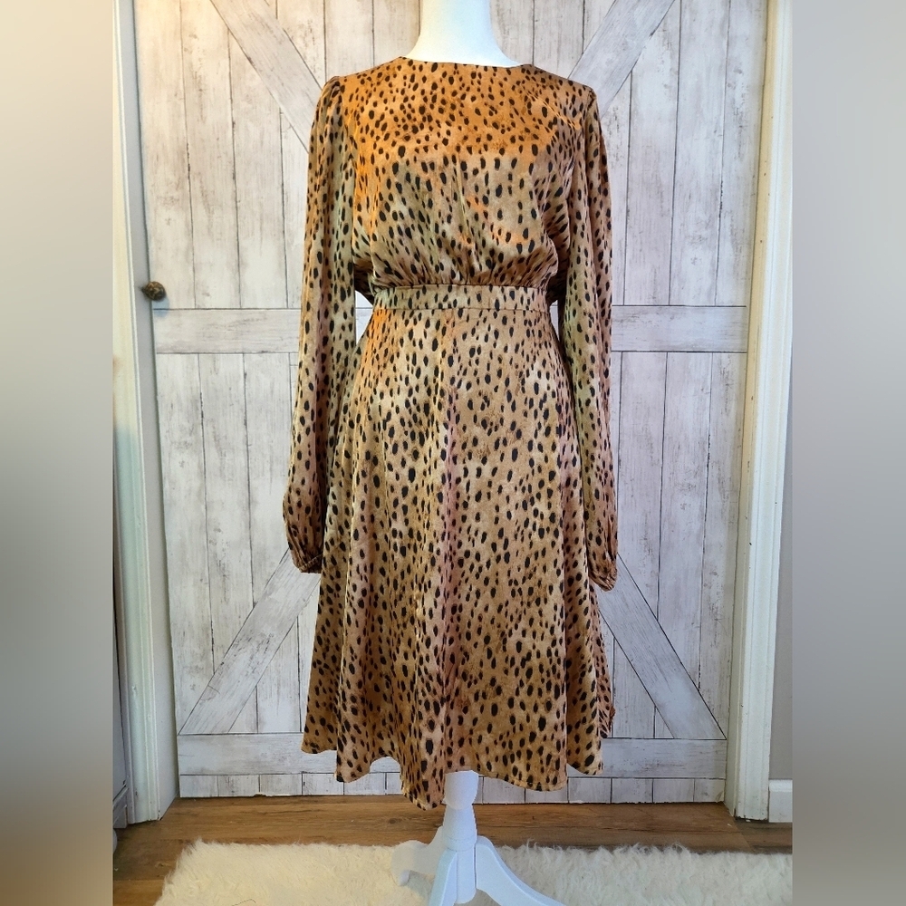 NWT P & Rose Animal Print Long Sleeve Dress